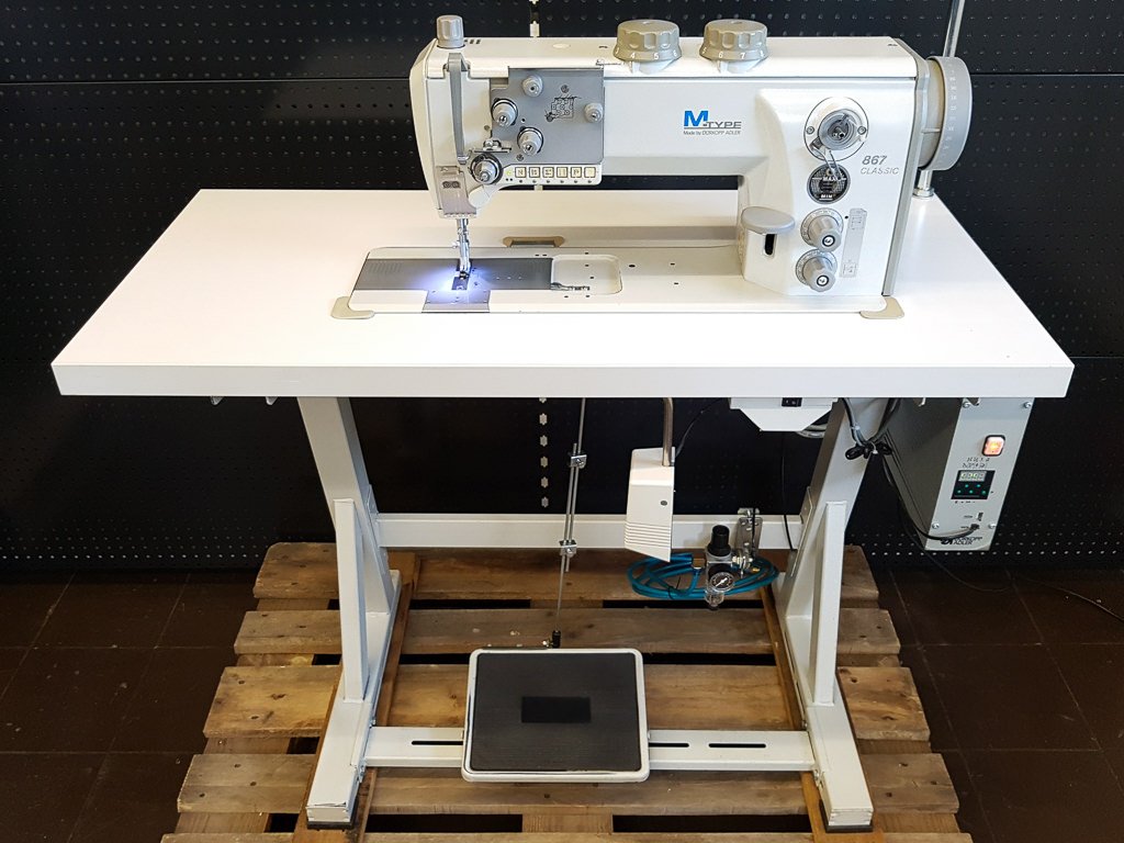 AUTEX24's tweet image. Dürkopp Adler 867 190342 Classic Flachbettnähmaschine
Dürkopp Adler 867 190342 Classic Flatbed Sewing Machine
#leder #dürkopp #adler #687