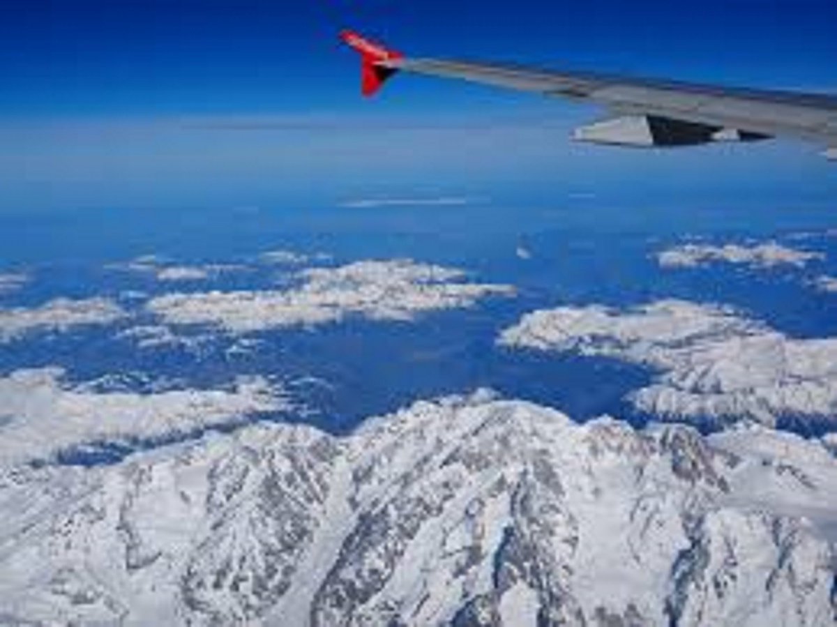 TMTHEOC's tweet photo. Für eine angenehme Reise! Schlaf-Reiseset mit Aufblasbaren Nackenkissen, Augenmaske, 1 paar Ohrstöpsel | 46% Rabatt  https://t.co/J0i7535zZO https://t.co/pmSmD4jq3y