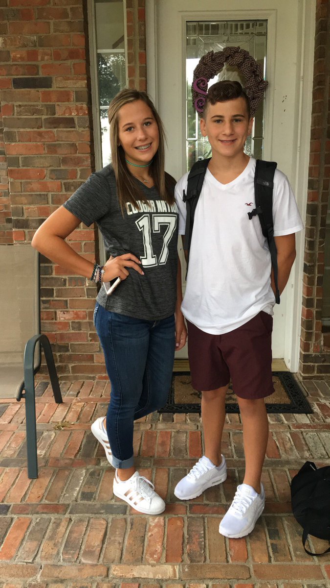 Back to school 💁🏼@kaylalockeee <a href="/katielocke03/">k</a>