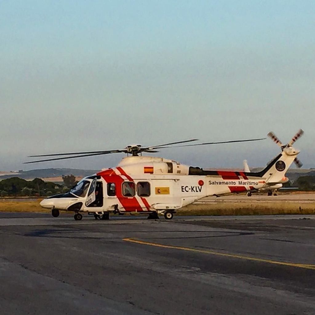 AerialSpotter's tweet photo. Leonardo Helicopter former AW139 EC-KLB from Spanish Salvamento Marítimo ... beautiful machine in my opinion !!! #… https://t.co/ZFiJrnwhk1 https://t.co/avmjRD9fSB