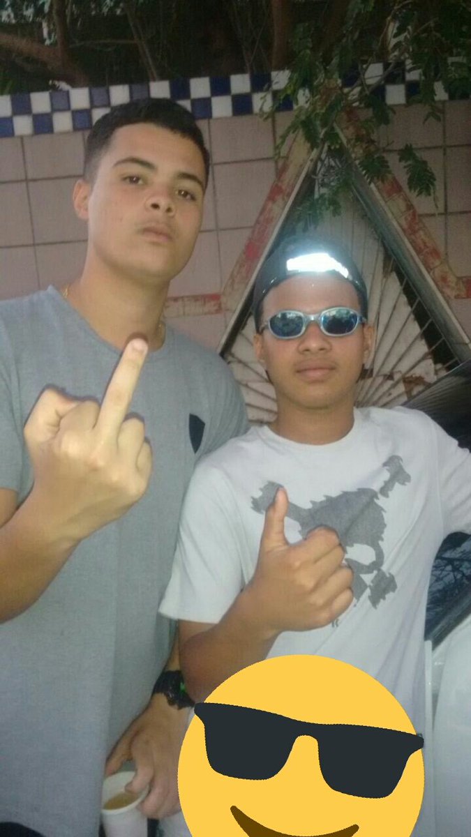 FlavioFL15's tweet photo. De ontem✌✌ https://t.co/wnGwHSL7rb