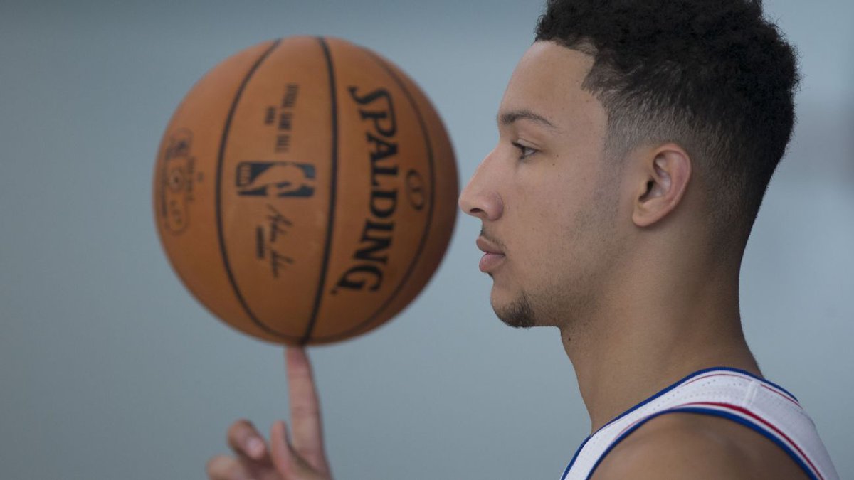nbatrky's tweet photo. Ben Simmons : Diğer çaylaklarla ilgili endişe duymuyorum, ligdeki en iyi oyuncuları düşünüyorum. Hedefim en iyisi olmak. https://t.co/sV5da7hMcg
