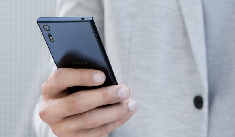 coderewind's tweet photo. Deal: Get Sony Xperia XZ with 64GB MicroSD Card for $399.99 only - https://t.co/6ofdPjXAOM https://t.co/zaaqhNnDMD