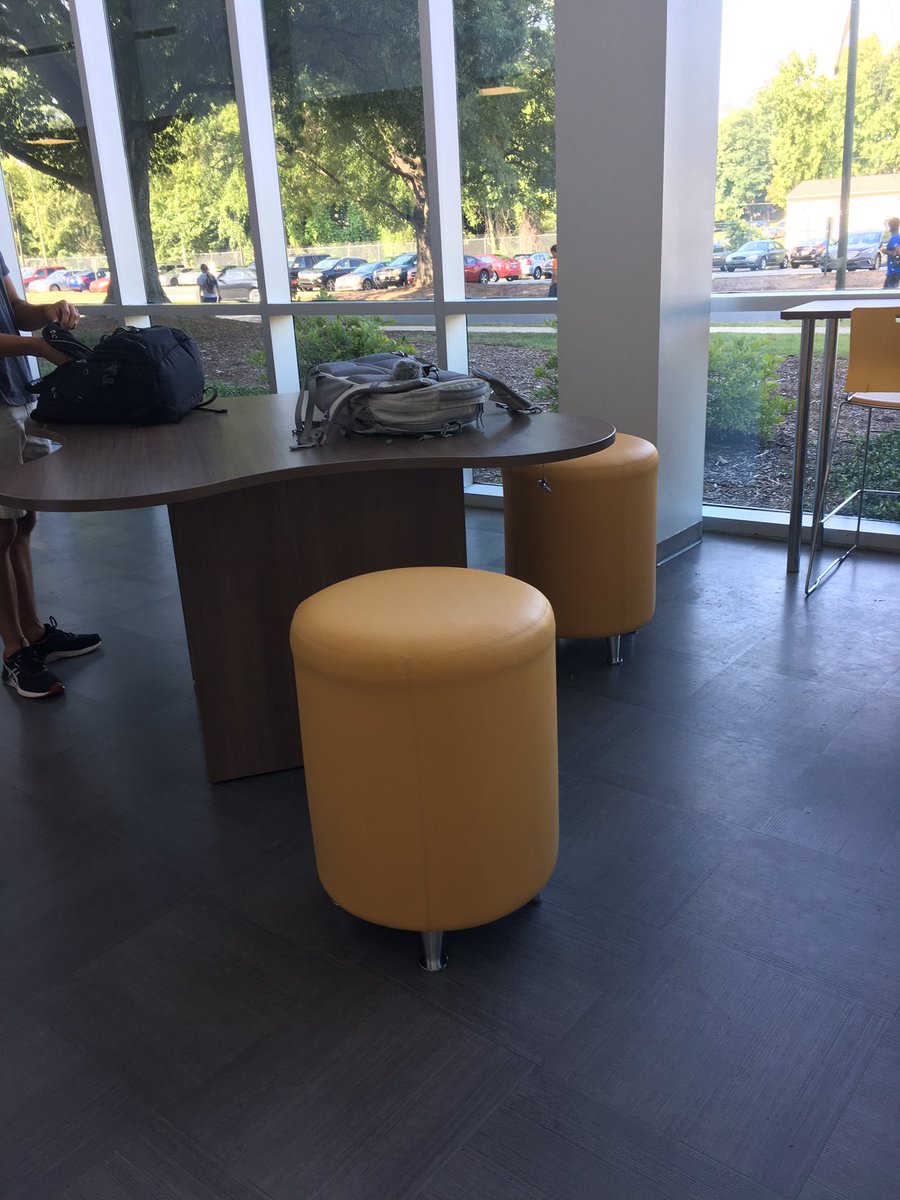 mmnixon73's tweet photo. LOVE the collaborative learning spaces at STEM Early College at A&T! #GCSFirstDay2017 https://t.co/0FV8DOGzOo
