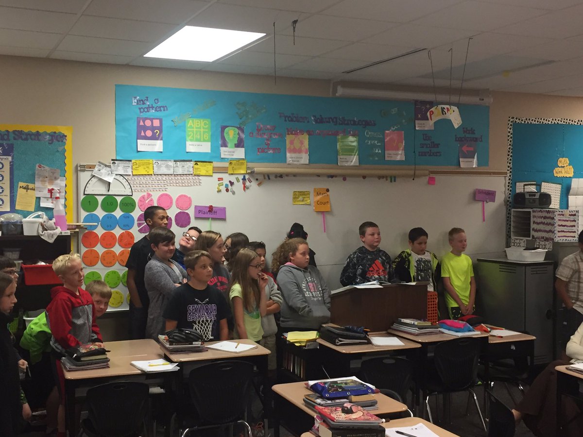 reddingschool's tweet photo. Math Court was in session today in Mrs. Bryden's room. @ryanflessner #ReddingRocks #HatsOff2Learning https://t.co/hJOsQKwQYU