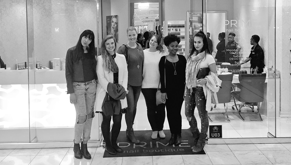 theplumblog's tweet photo. Absolutely loved hanging out with these #EntertainerWomen today 🔥 https://t.co/RiHprMVUnU