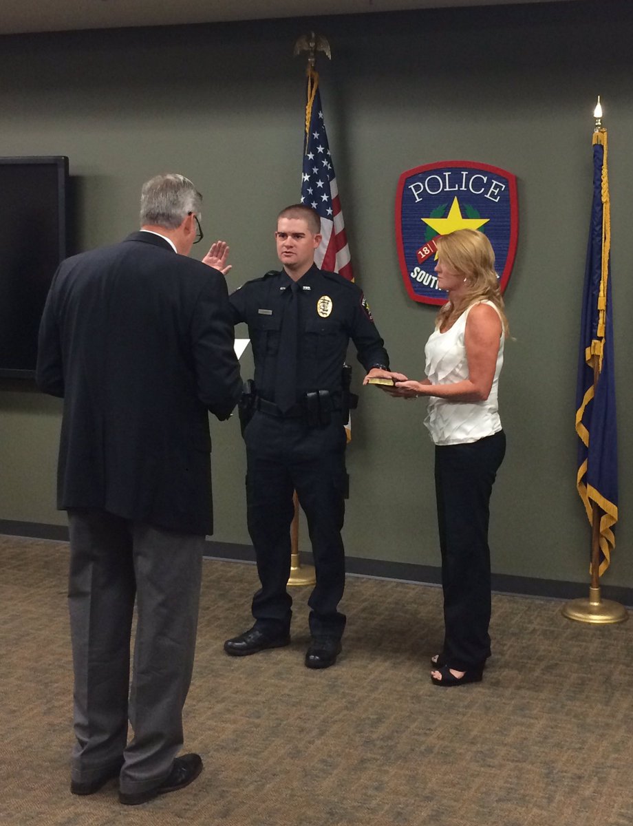 GreerPolice's tweet image. Our newest officers were sworn in today &amp;amp; they will begin the field training process.