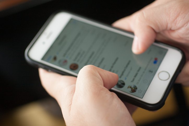 ElNacionalWeb's tweet photo. Cómo configurar dos cuentas de Whatsapp en un mismo celular 📲 https://t.co/ZlJe5ZtsQA  https://t.co/kMsvvjiOqn (Vía @EMEdeMujerUSA)