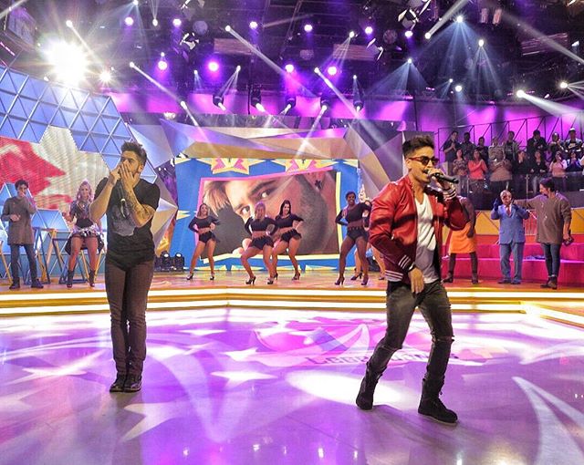 Cultura95's tweet photo. ✔ #ZéFelipe ★ @zefelipecantor e #Menor ★ @McMenorReal no #Legendários ☛ https://t.co/7T6nMNWxbp #vocenaovalenada #MCMenor #MenorMC #RecordTV https://t.co/ltoxR0lXXJ
