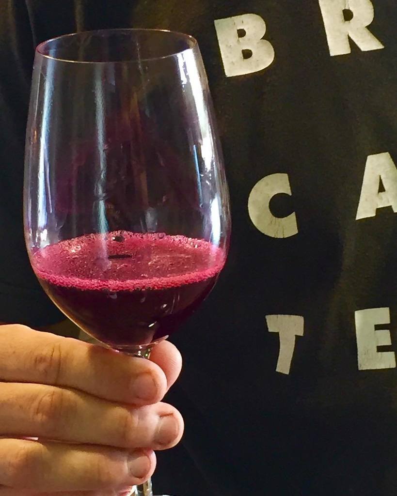 CasaBrancaia's tweet photo. We are in the middle of the #harvest. While in the #Maremma the whole Merlot and #Sangiovese are already in the #c⦠https://t.co/EJyzJu6skD https://t.co/iqU2z1TEgP