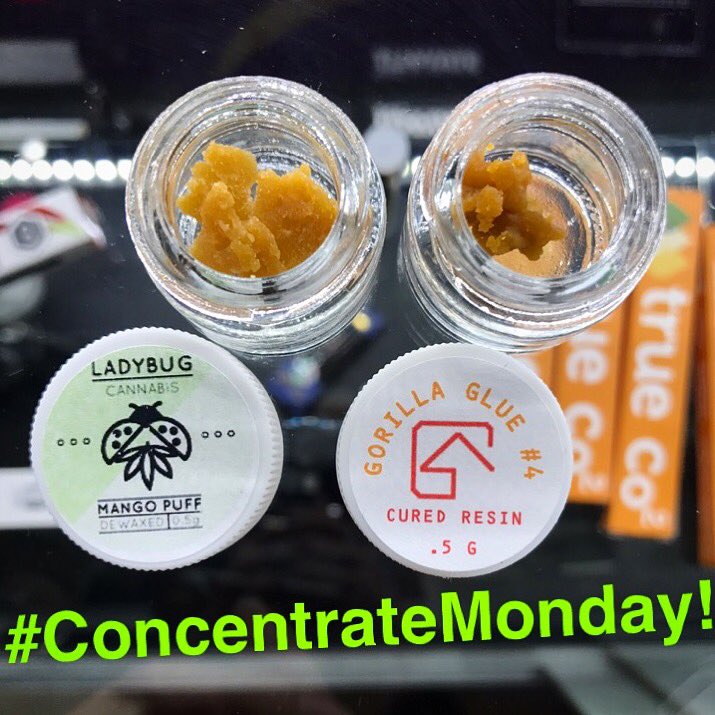pcamedicinea2's tweet photo. Have a good #ConcentrateMonday! 🤗 🤠10% off wax, #distillate, #liveresin, & cartridges AND 25% off #shatter! #MangoPuff & #GorillaGlue https://t.co/RA3JZ953yK