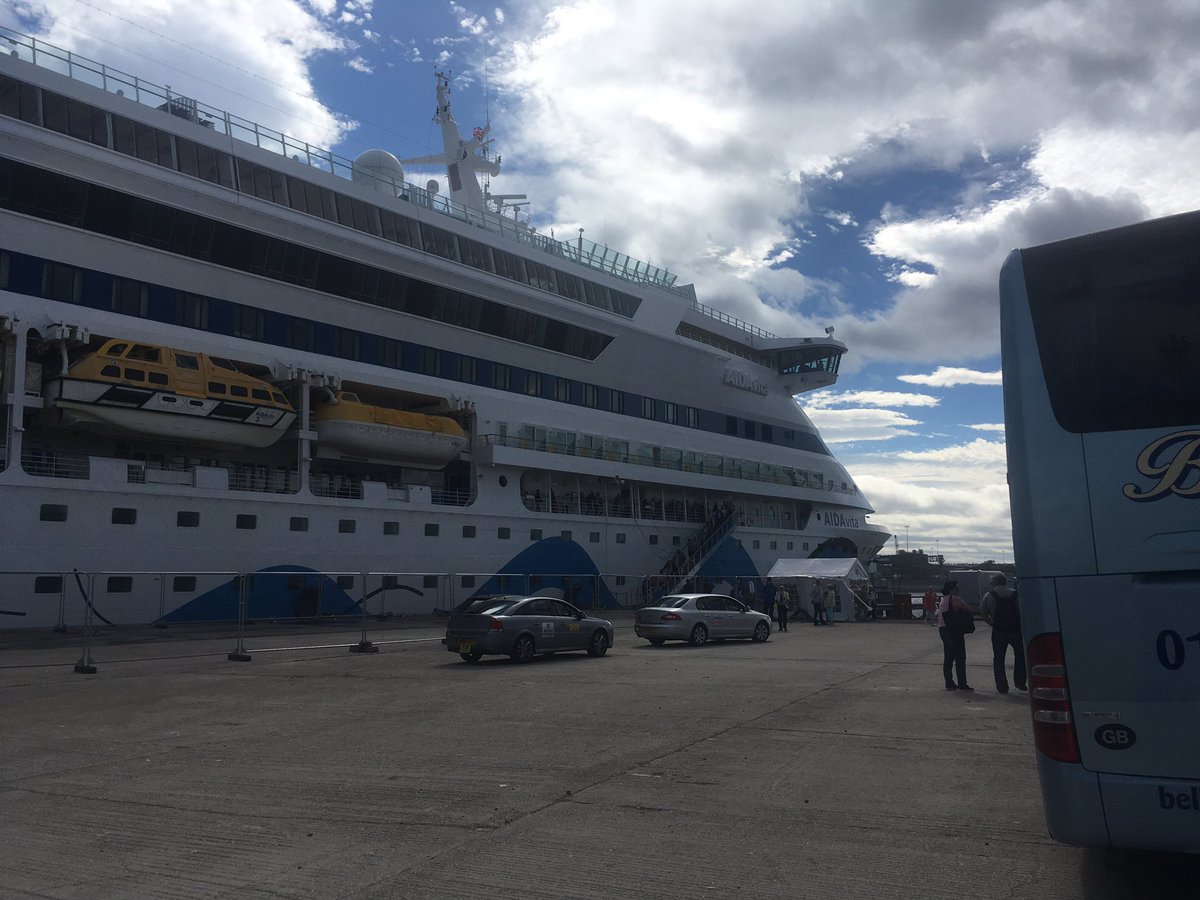 driveandpray's tweet photo. Busy in @visitnewcastle_ #AidaVita @Port_of_Tyne @stanley_travel @coatham @CoachesJwg #Rowells #Prudhoe @PrudhoeNland @aida_de https://t.co/1mu8rsH5MI