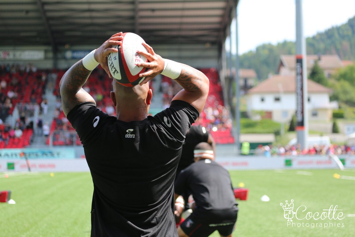 LauGrGphotos's tweet photo. #top14 Mes photos de la rencontre #USOST @OyonnaxRugby @FanOyonnax @ProgresOyonnax @ThierryEmin @JNCudmore https://t.co/soB21HNpGo https://t.co/iESoAzh92J