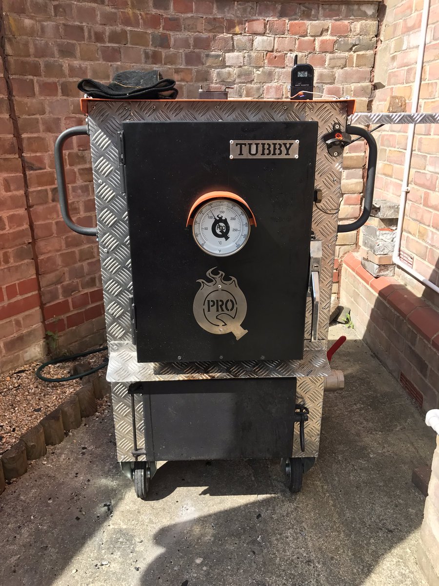 Tubby; a phenomenal piece of kit; holds steady temps for days and makes me look like I actually know what I'm doing! <a href="/MacsBBQ/">Mac's BBQ</a> <a href="/ProQSmokers/">ProQSmokers</a>