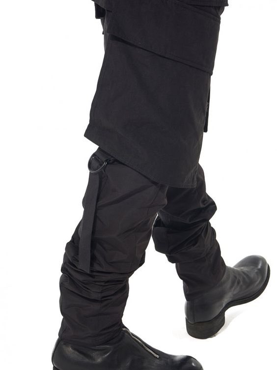 bmuette's tweet photo. #bmuette #style #mensstyle #patchworktrousers #menspants #streetfashion #avantgarde #instore #hlorenzo https://t.co/7soaLRb1es