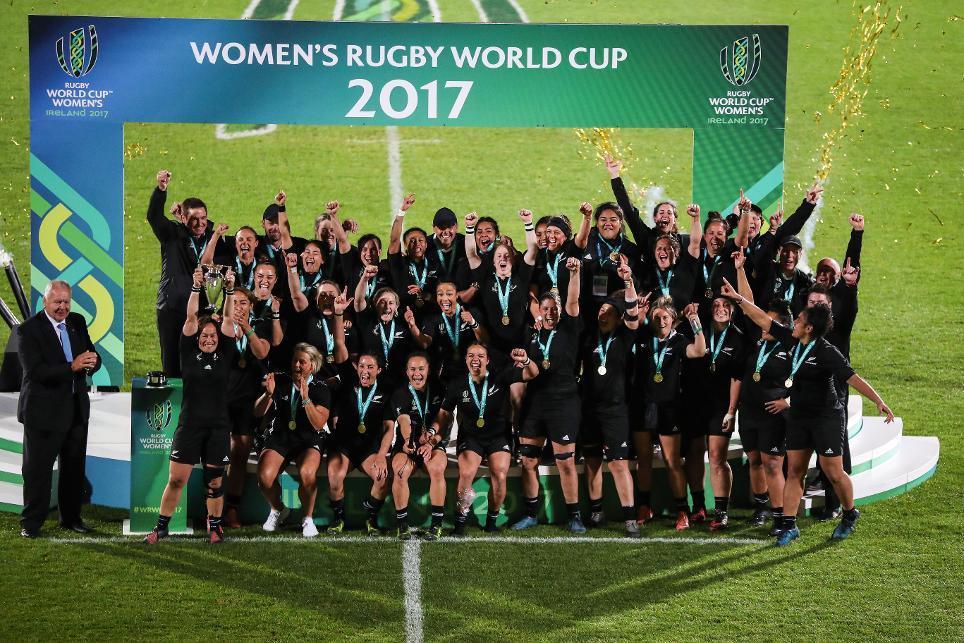 女子ラグビーワールドカップ17アイルランド大会が閉会しました 前回大会王者イングランド代表を決勝で下したニュージーランド代表が優勝 日本代表は最終戦で香港に勝利し 大会ベスト15には高校生スクラムハーフの津久井萌選手が選出されました 次はいよい 女子ラグビーワールドカップ17アイルランド大会が閉会しました 前回大会王者イングランド代表を決勝で下したニュージーランド代表が優勝 日本代表は最終戦で香港に勝利し 大会ベスト15には高校生スクラムハーフの津久井萌選手が選出されました 次はいよい