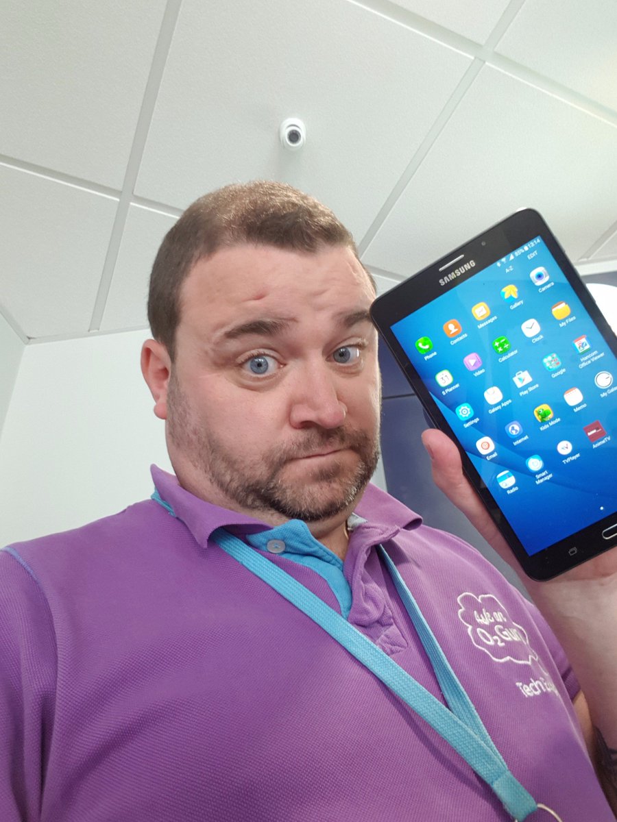 Lufbraguru's tweet image. fancy a pocketable tablet? the samsung tab A 7" is the one for you. Pop into #o2loughborough for your #o2showcase today. @CelfoneGuru