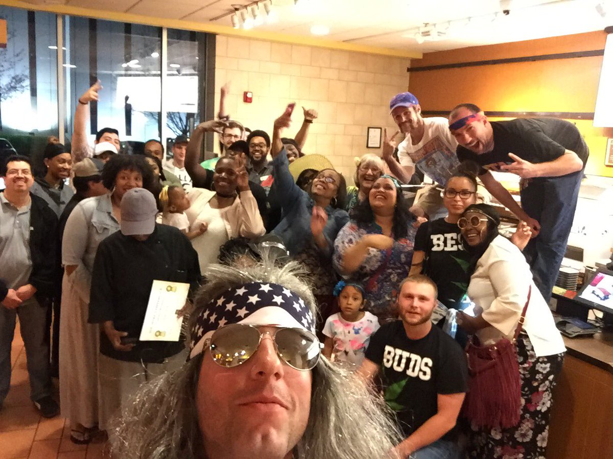 Dan Pinski tweet media