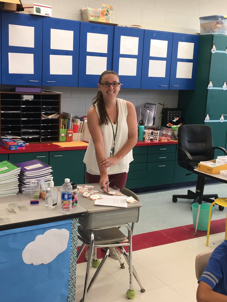 JenniferBrayboy's tweet photo. #FirstDayofSchool #lresexplorers #icccs @CumberlandCoSch @CCSElemEd @dcwnbct @EboniMassey @mellottahill1 https://t.co/59CUQeOAEC
