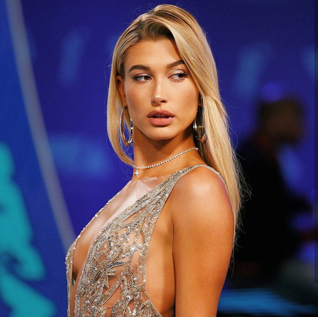 avakdavrawarren's tweet photo. — never be afraid to be sexy. https://t.co/HeVDZBiDCy