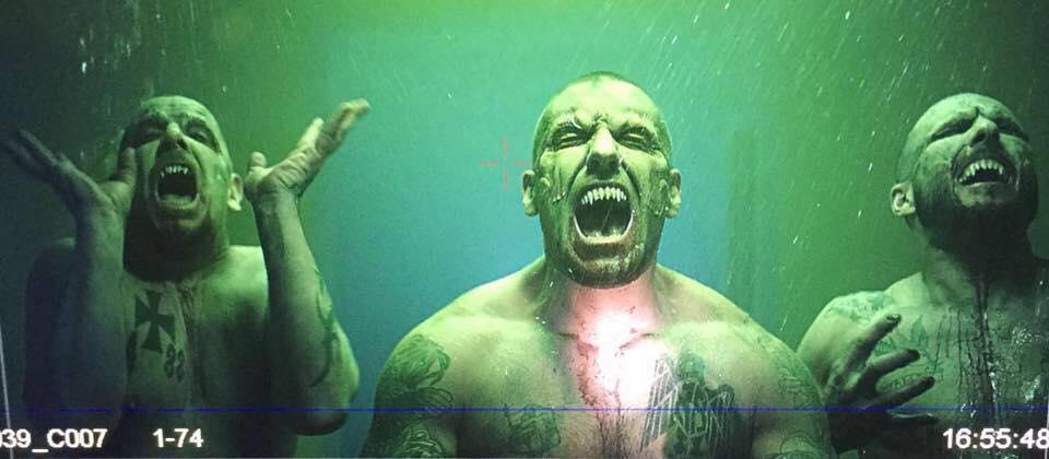 FrightFest review – Fanged Up johnnyalucard.com/2017/08/28/fri…