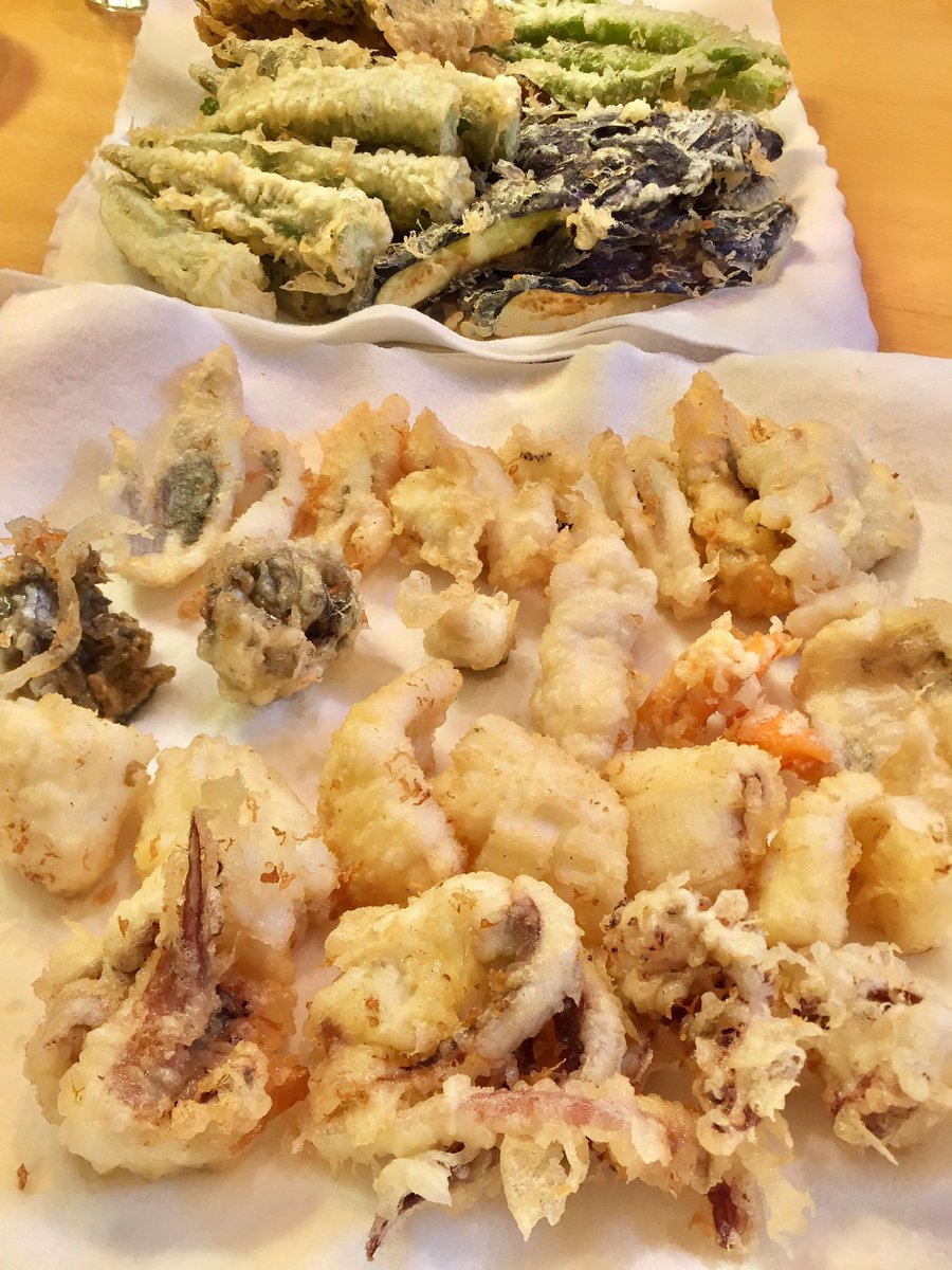 Hirokazu I 森戸海岸へボート釣りに アオリイカを狙ったけれど 少し時期が早いのか釣れず 次の狙いのカワハギはワッペンばかりでオールリリース スズメダイとアイゴ 海タナゴばかり釣れるので 場所を海岸近くに大きく移動しコウイカ狙いに Hirokazu I 森戸海岸へボート釣りに アオリイカを狙ったけれど 少し時期が早いのか釣れず 次の狙いのカワハギはワッペンばかりでオールリリース スズメダイとアイゴ 海タナゴばかり釣れるので 場所を海岸近くに大きく移動しコウイカ狙いに
