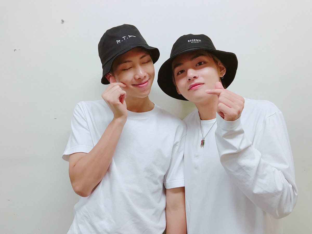 V dan RM BTS