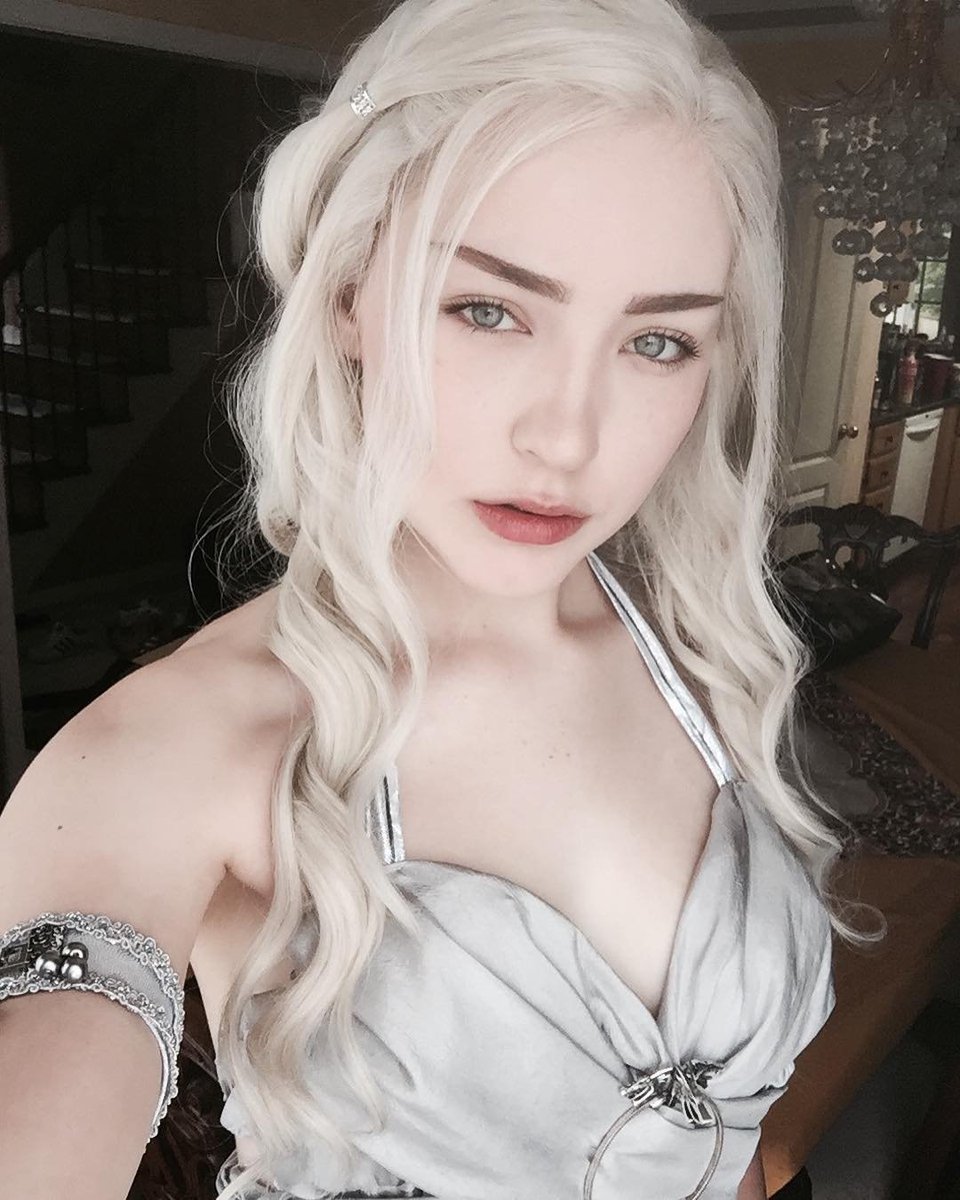 Daenerys sexy Daenerys Targaryen