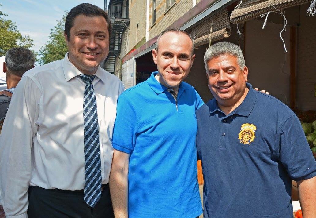 MarkTreyger718's tweet photo. #TeamGonzalez! #VoteSept12 https://t.co/XVTYHFj8RQ