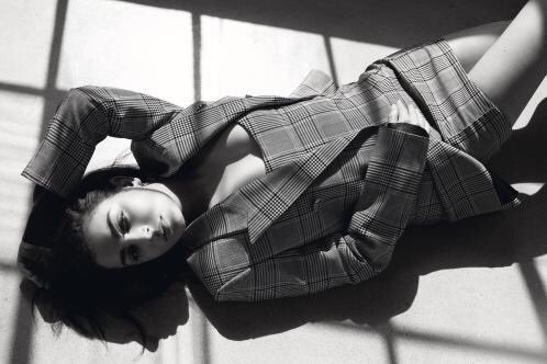 charli_xcx's tweet photo. it's charli baby ✨💕 @TheSTStyle ✨ https://t.co/WbPm9d9WTC