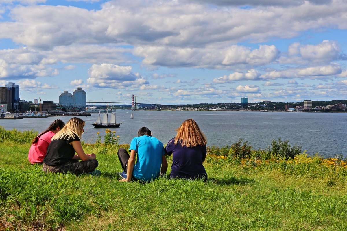 ParksCanada_NS's tweet photo. Successful #LearnToCamp at #GeorgesIsland for @BBBSHalifax &amp; @YMCAHD Centre for Immigrant Programs @ParksCanada_NS @mec @AforAdventure https://t.co/J1oVzpQ5wX