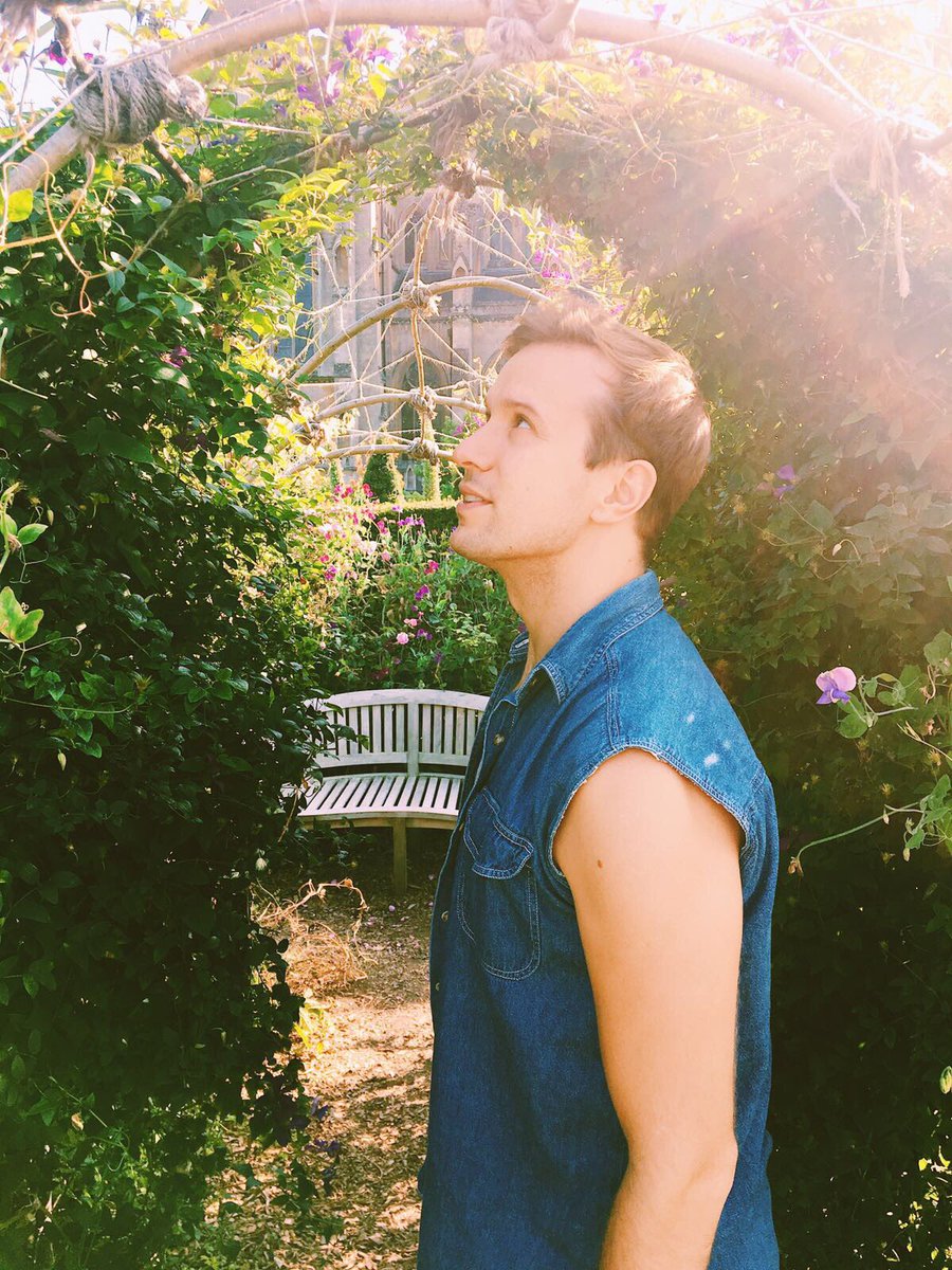 EdwinJRay's tweet photo. This summer just keeps on giving βοΈsome gorge pics by @tjgdance yesterday #CastleMagic #summer #sun #Brighton #BankHoliday #Happiness #Love https://t.co/g4PDRAWZ8H