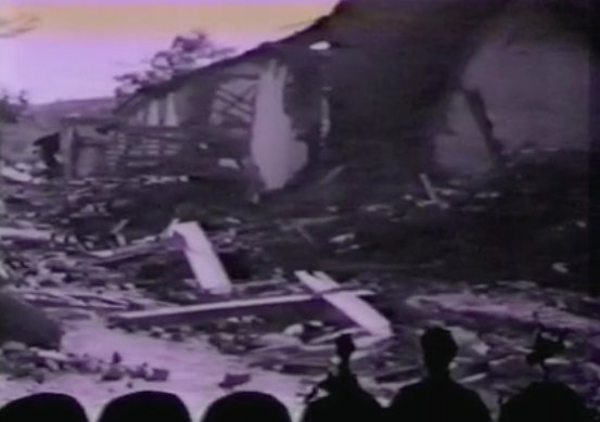 AnnotatedMST's tweet photo. Joel: Hey, it's Universal Studios.

#moviestudios #stillupandrunning 

MST3K Ep. 113 The Black Scorpion https://t.co/Z3el9Z8ZMx