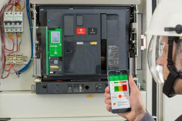 Could #ecostruxure power from @SchneiderUK enhance your business? #smartbuilding #buildingautomation ow.ly/5xjG30eFHMN