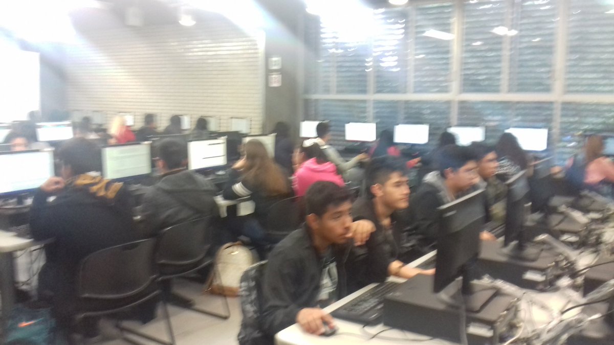 saoriuranus's tweet photo. #ungoyapara CCH Sur por participar en el #ticometro2017 https://t.co/UwFsuJll70