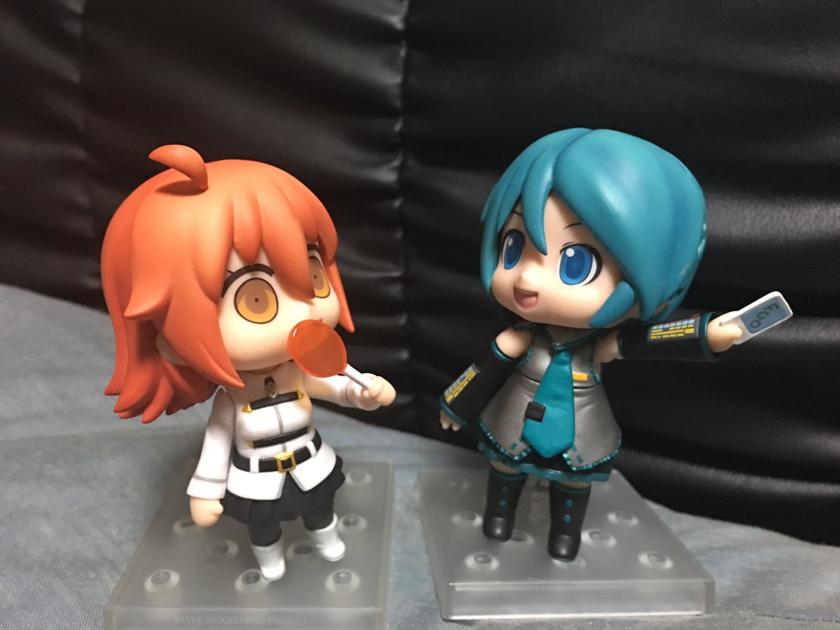 ケロロアルク 痛コン サン猫 Auf Twitter ダヨー これってどんなゲームなの ぐだ子 それは時間とお金を強奪してくるゲームだよ リヨぐだ子 ミクダヨー