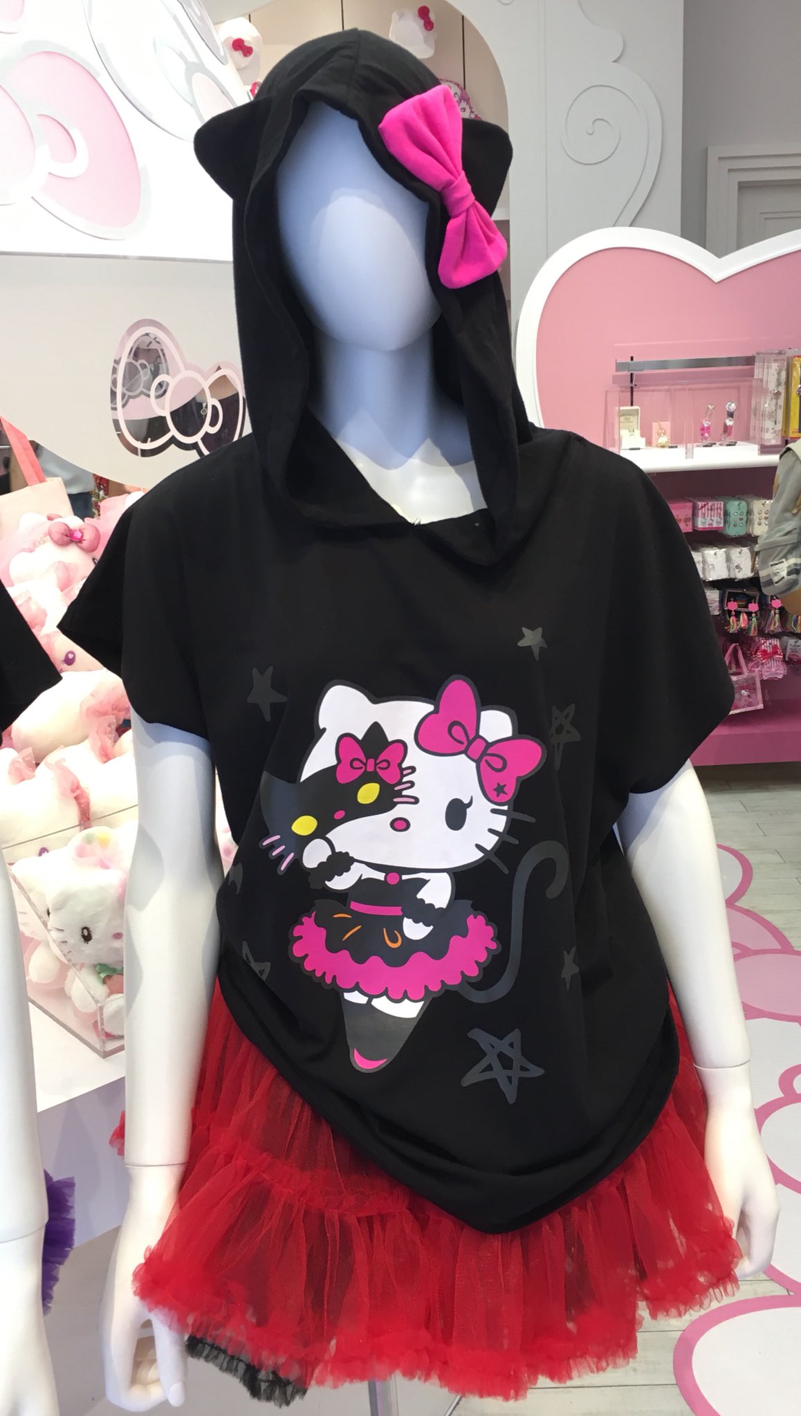 Usj ハロウィーングッズ17 ハローキティまとめ Twitter