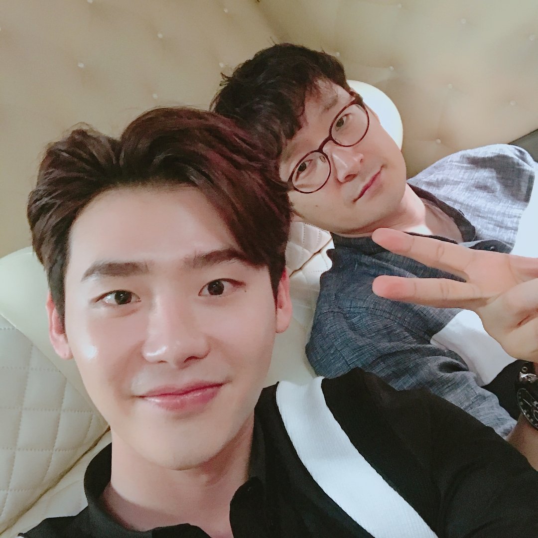 LeeJongSukWorld's tweet photo. 2017.08.28 #이종석 #LeeJongSuk Instagram Update https://t.co/okx34Tm3nB