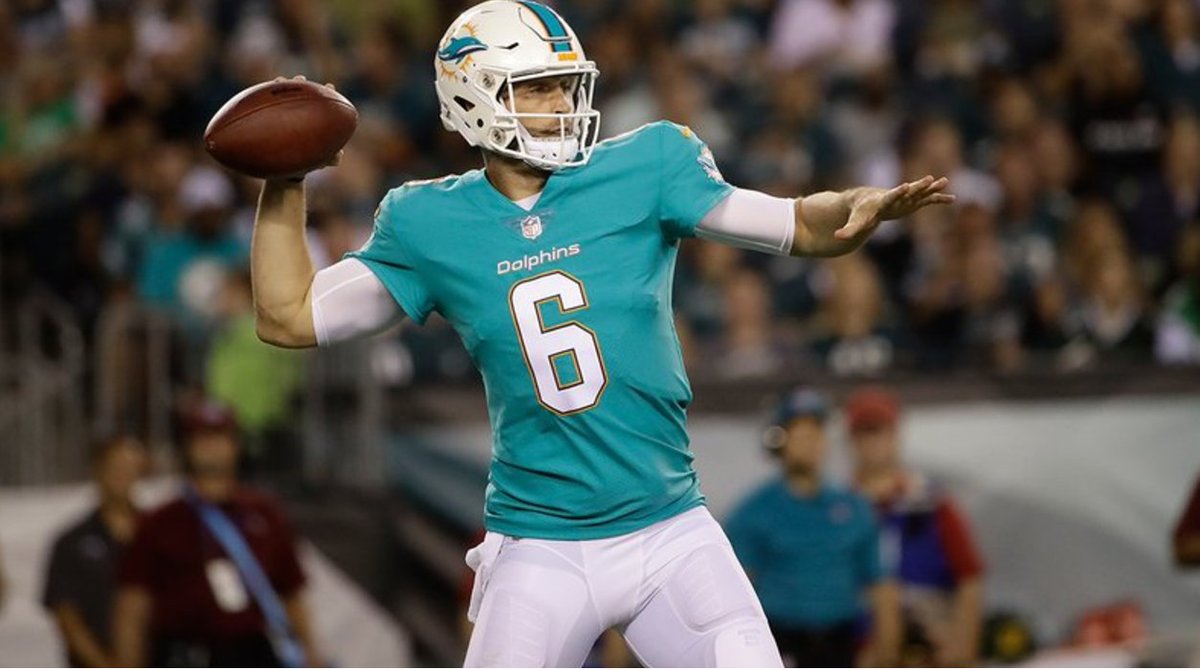 theMMQB's tweet photo. .@SI_PeterKing: “Did you practice doing TV much this offseason?”
Jay Cutler: “I mean, I’d be lying if I said I did.”
https://t.co/qeKiy8H7dO https://t.co/bOx812S5xq