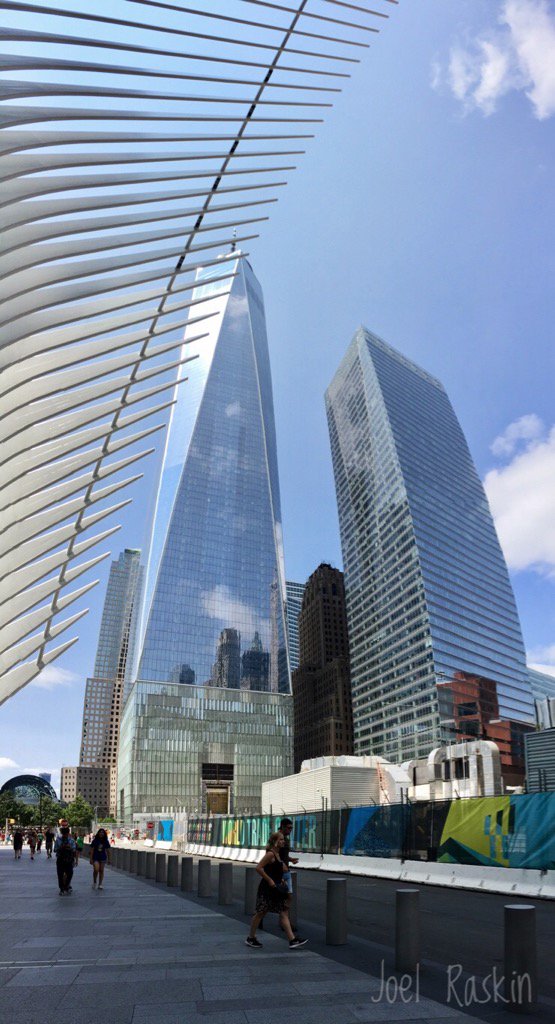 JoelRaskin's tweet photo. #WTC #Oculus #vertical #Panorama #iPhone #NYC https://t.co/fCpjTcxTno