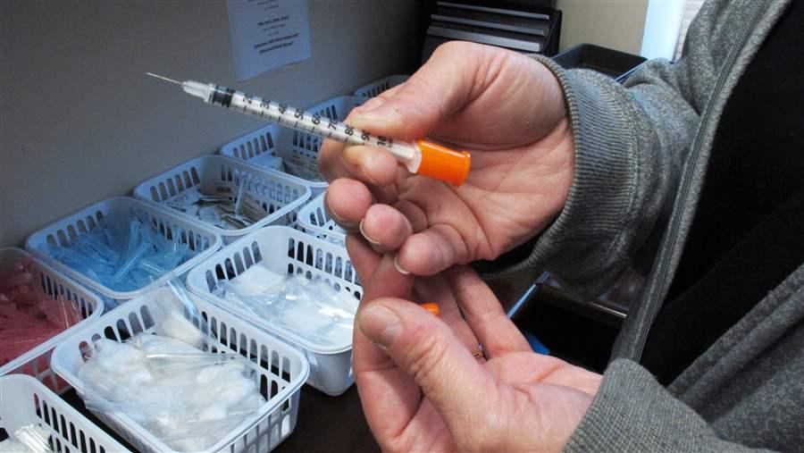 SarahBreit's tweet photo. Hepatitis C infections have tripled since 2010 ... another element of the #opioidcrisis
https://t.co/gWQIYJR6qG https://t.co/J9B34QRdOU