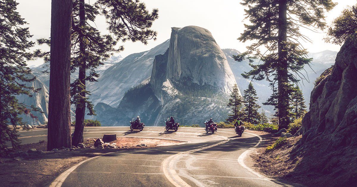 stickyalbums's tweet photo. My Photo of Four Bikers, and the Power of #Photography to Connect Us: https://t.co/2lx7YSqxjA https://t.co/O5ne1re9oz
