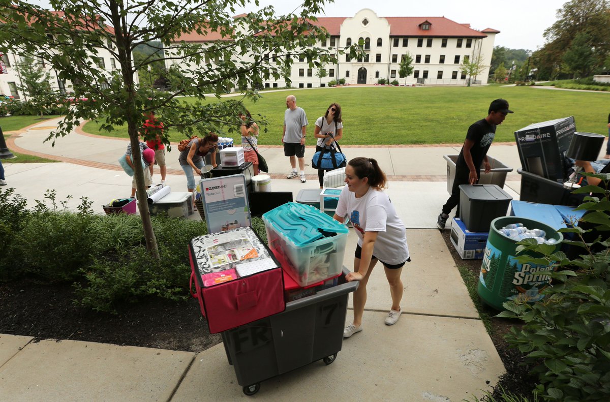 montclairstateu's tweet photo. Less than ONE WEEK until our newest Red Hawks move to campus! Who's already packed up and ready to go? #MontclairMoveIn https://t.co/xezT8fTo5G