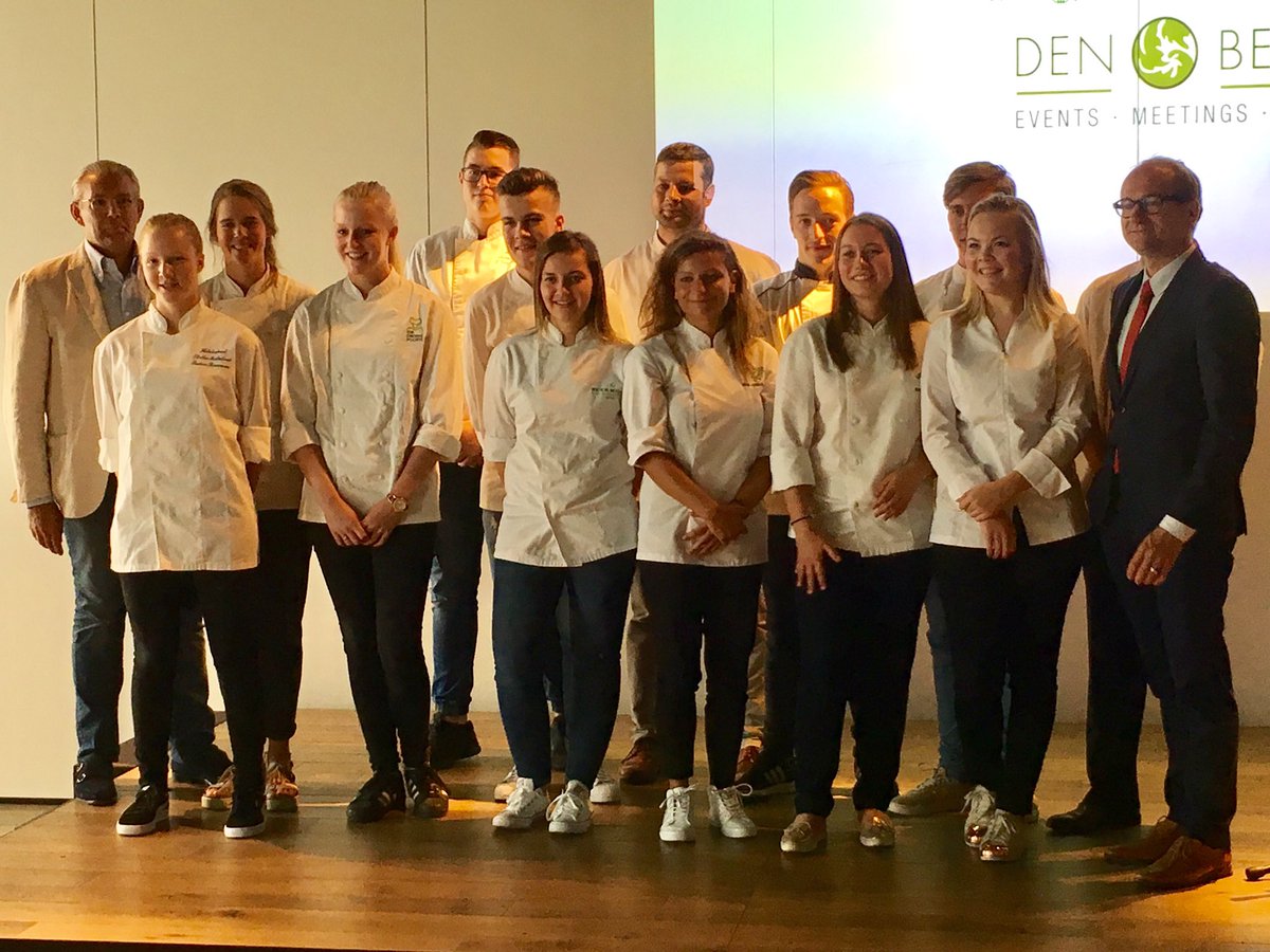 Zij gaan Vlaanderen nog beter op de culinaire wereldkaart zetten! Kandidaten Young Chefs Team van <a href="/HorecaVL/">Horeca Vlaanderen</a> <a href="/toerisme_vla/">Toerisme Vlaanderen</a> <a href="/BenWeyts/">Ben Weyts</a>