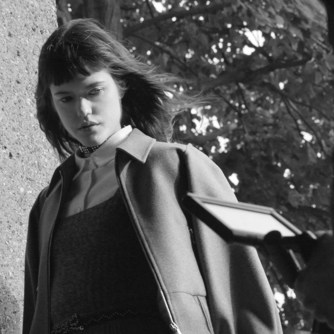 birdy's tweet photo. @REDValentino #SpringSummer17 #teaser https://t.co/nVC4ZlrpvJ