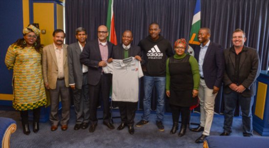 Gallo_Sport's tweet photo. T20 Global League: Joburg Giants Meets Johannesburg Mayor. https://t.co/WmUrhsxOlv @T20GL_ @JoburgGiants @seshibedis https://t.co/IxmnTEWi5a