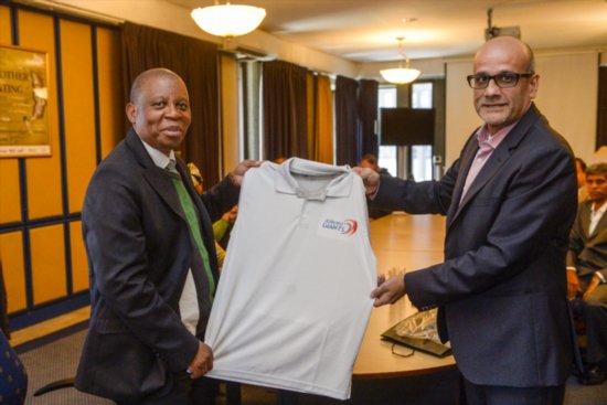 Gallo_Sport's tweet photo. T20 Global League: Joburg Giants Meets Johannesburg Mayor. https://t.co/WmUrhsxOlv @T20GL_ @JoburgGiants @seshibedis https://t.co/IxmnTEWi5a
