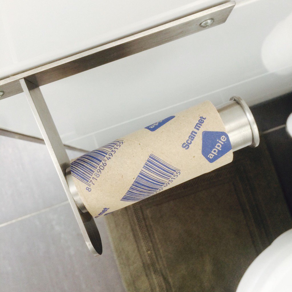 AmandaCardinale's tweet photo. Love the super functional design of @albertheijn toilet rolls. #everybodyappie #functionaldesign #upsell #cta https://t.co/1jv8him6eH