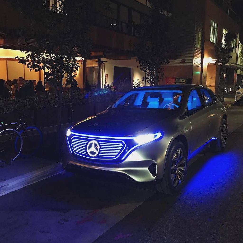 _________beast's tweet photo. Meanwhile in California... 🌟 Photo shot by #ralphw78 with #mercedesbenzmuseum and #mbrdna.
.
#MercedesBenz #conceptEQ #switchtoEQ #mbfanpho… https://t.co/HD7dz1WlwY