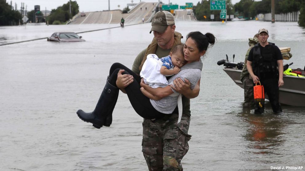 I can't get over how much I love this photo. This is the real America. Not Antifa, or white supremacists, or media hungry people. This is.